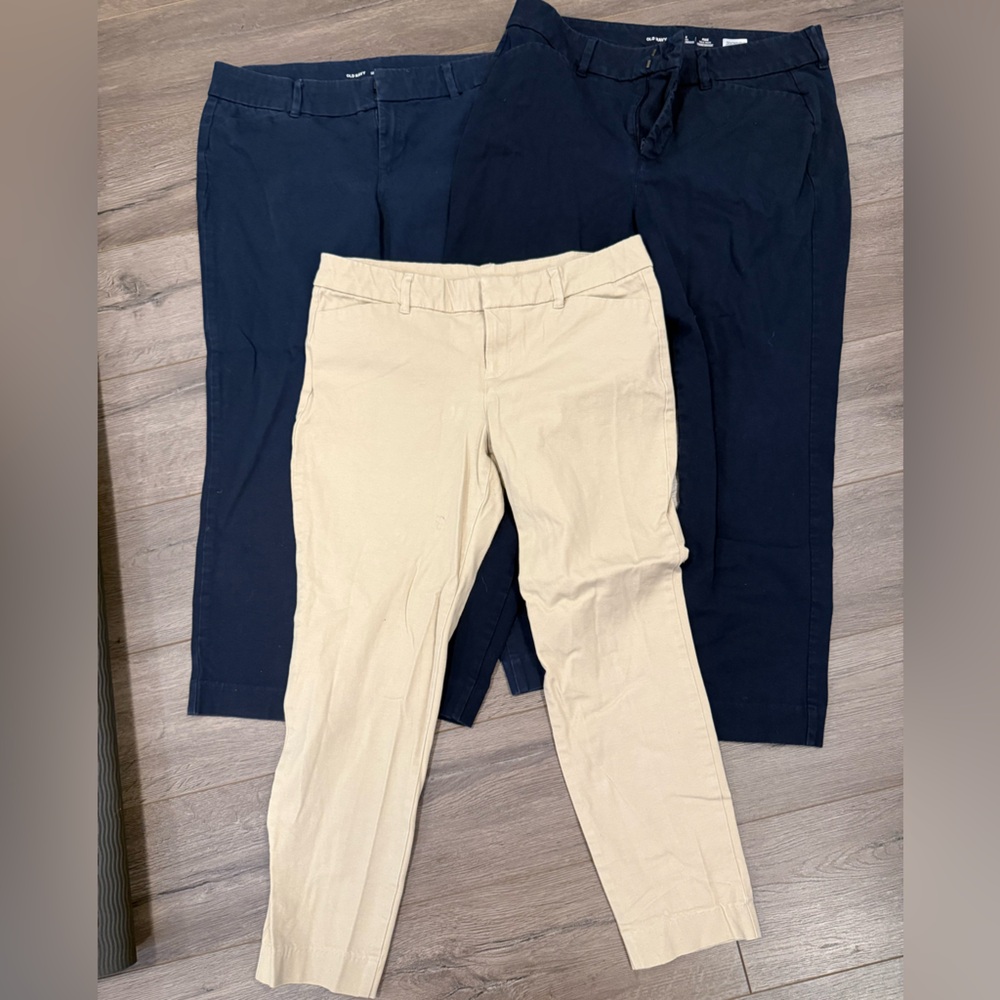 Old Navy Womens Ankle & Cropped Pants Trio - Navy and Khaki